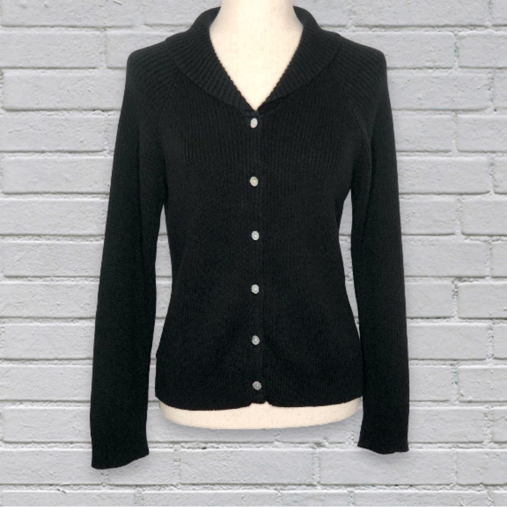 April Cornell Vintage Ribbed Black Mother of Pearl Long Sleeve Collar Sweater